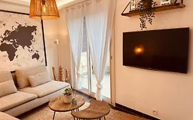 Maison de village écusson - logement entier - 160m2 - 4chambres - Centre ville - Terrasse - Climatisé